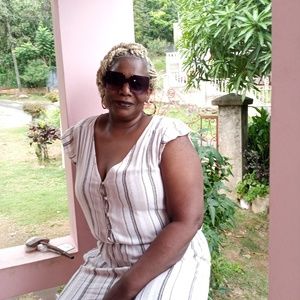 Meet your Posher, Dawn